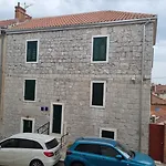 Villa Kate
